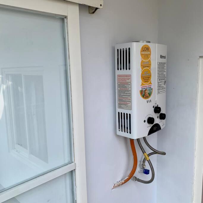 Kayz Villa Batu Dengan Kolam Renang Pribadi Ngoại thất bức ảnh